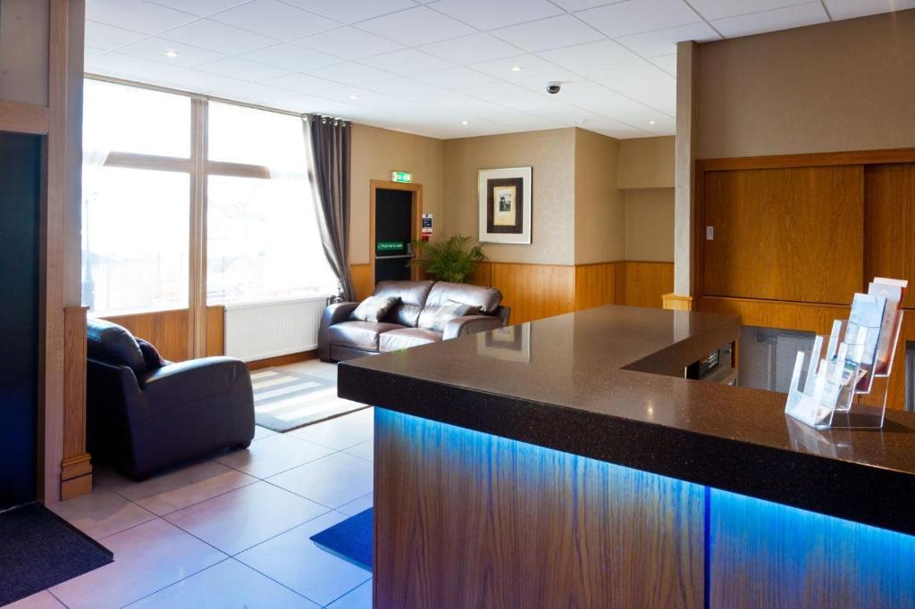 Caledonia Hotel ロサイス エクステリア 写真